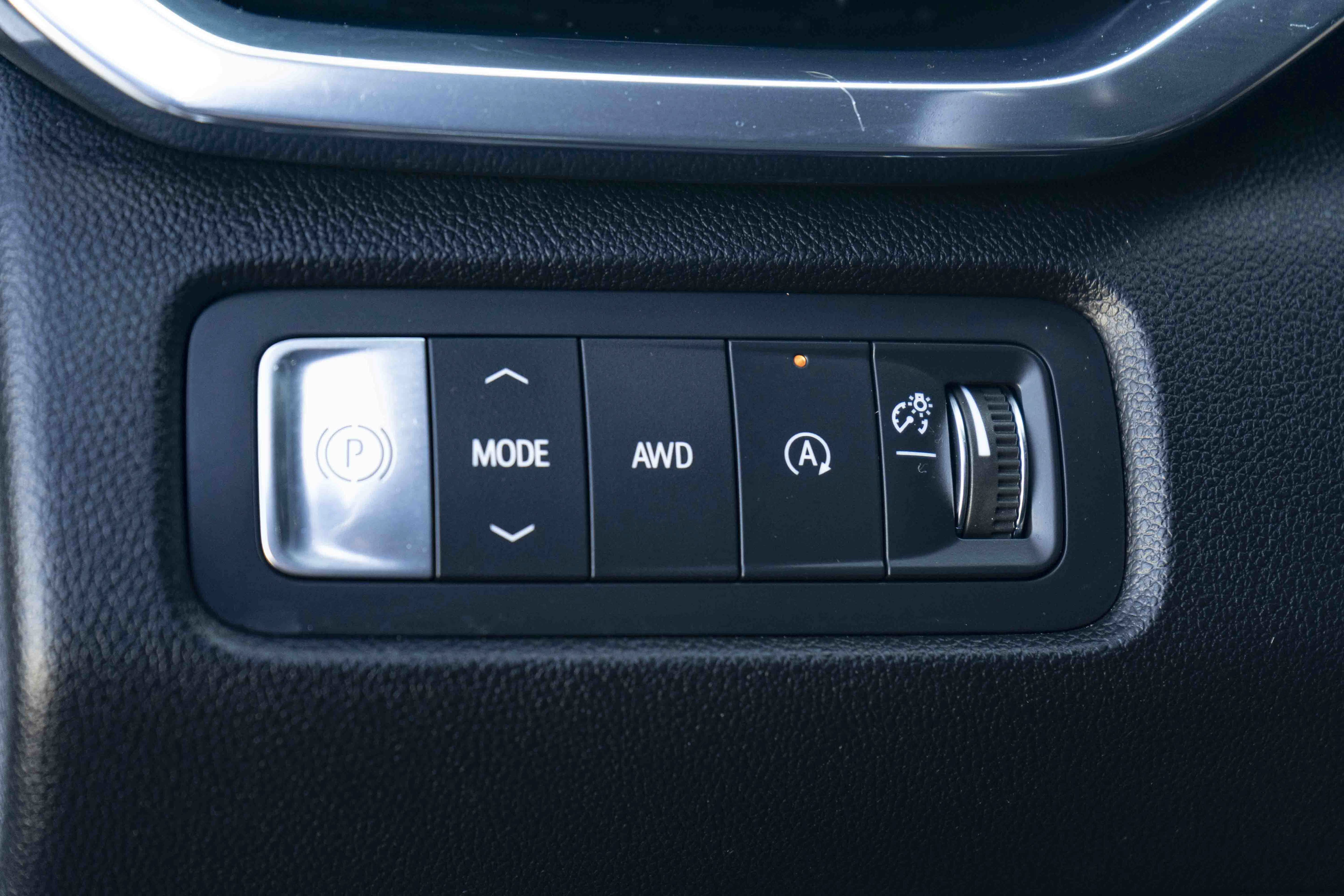 Used 2024 GMC Acadia Denali AWD/4WD image 33