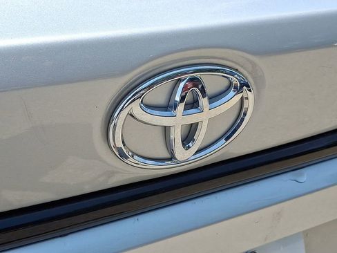 Used 2023 Toyota Corolla LE FWD image 28