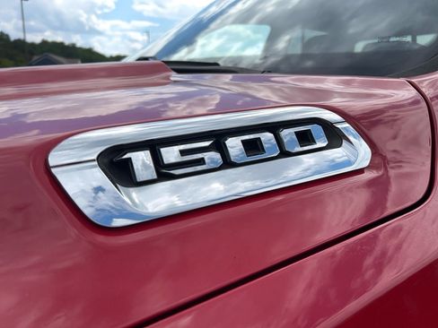 Used 2019 RAM 1500 Big Horn RWD image 10