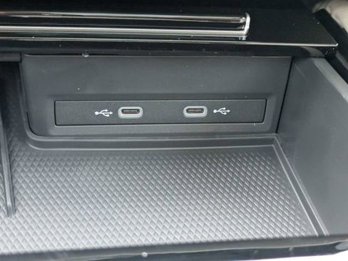 New 2026 Volkswagen Atlas SE FWD image 25