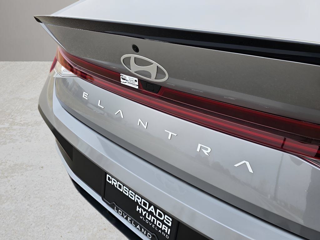 New 2026 Hyundai Elantra SEL Sport Premium FWD image 11