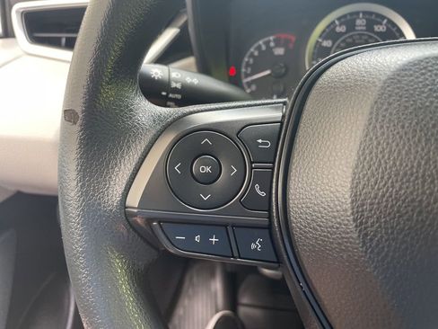 Used 2022 Toyota Corolla LE image 14
