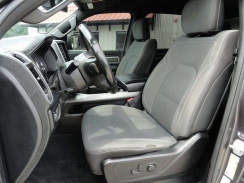 Used 2022 RAM 1500 Lone Star RWD image 11