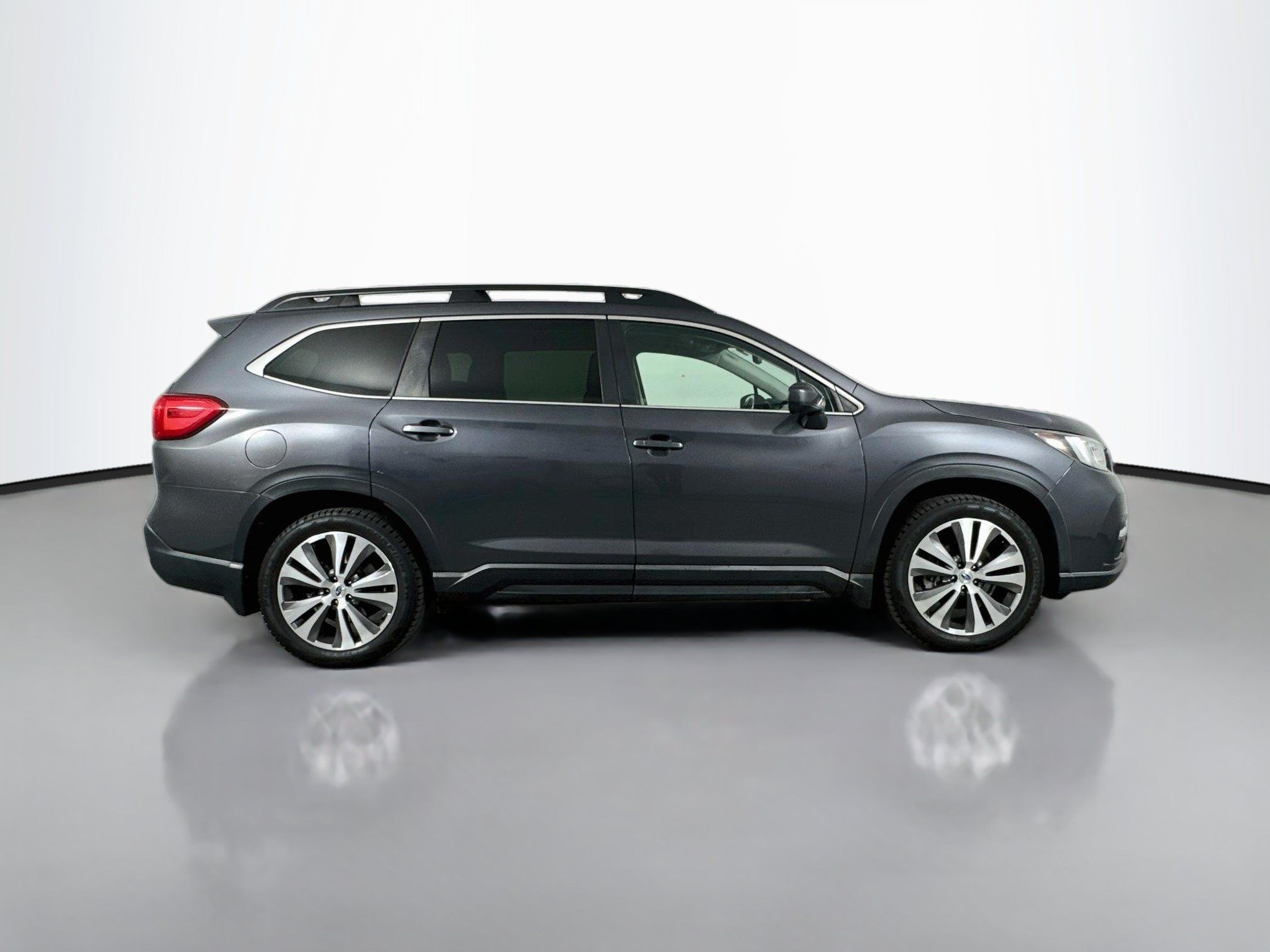Used 2019 Subaru Ascent Premium AWD/4WD image 8