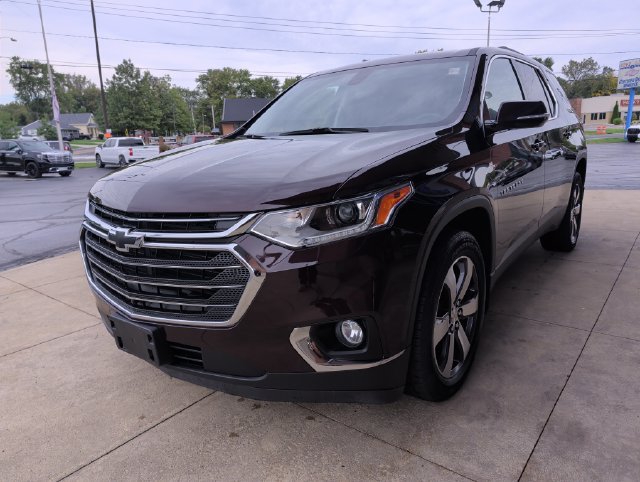 Used 2018 Chevrolet Traverse LT w/ LPO, Floor Liner Package FWD image 5