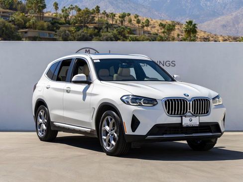 Certified 2023 BMW X3 sDrive30i w/ Convenience Package image 2