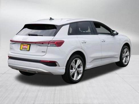 Used 2023 Audi Q4 e-tron Premium Plus w/ Premium Plus AWD/4WD image 7