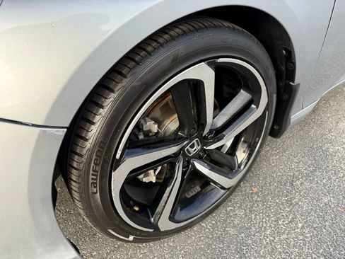 Used 2020 Honda Accord Sport image 9