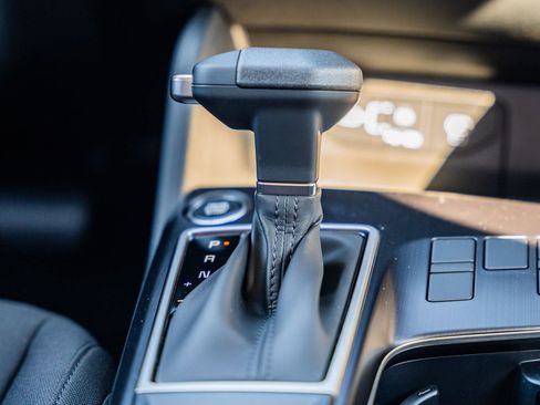 New 2026 Kia Sportage LX FWD image 19