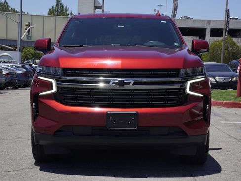 Used 2022 Chevrolet Tahoe RST w/ Luxury Package AWD/4WD image 6