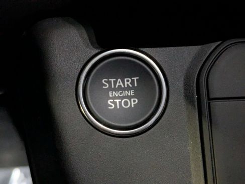 New 2026 Land Rover Defender 110 X-Dynamic SE AWD/4WD image 23