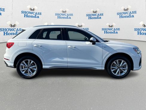 Used 2025 Audi Q3 2.0T Premium image 9