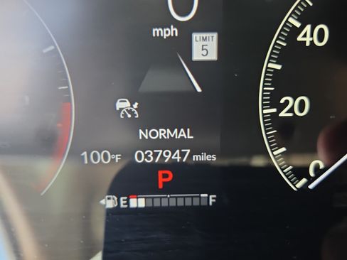 Certified 2024 Honda HR-V EX-L image 22