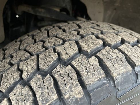 Used 2021 Ford F150 XLT w/ Equipment Group 301A Mid image 25