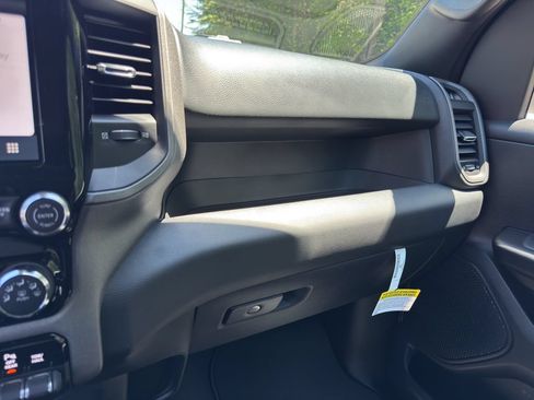 Used 2025 RAM 1500 Tradesman AWD/4WD image 36