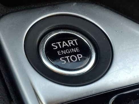 Used 2024 Nissan Sentra SV FWD image 24