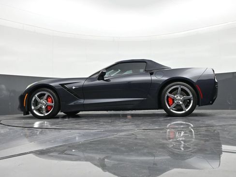 Used 2014 Chevrolet Corvette Stingray Convertible w/ 3LT Preferred Equipment Group RWD image 27