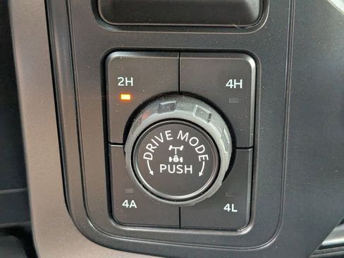 New 2025 Ford F150 Lariat w/ Equipment Group 502A High image 36