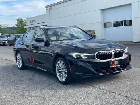 Certified 2023 BMW 330i xDrive Sedan w/ Driving Assistance Package AWD/4WD image 3
