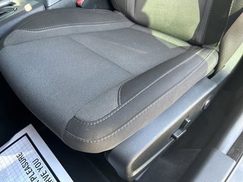 Used 2022 Dodge Charger SXT w/ Blacktop Package image 22