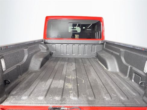 Used 2020 Jeep Gladiator Overland image 46