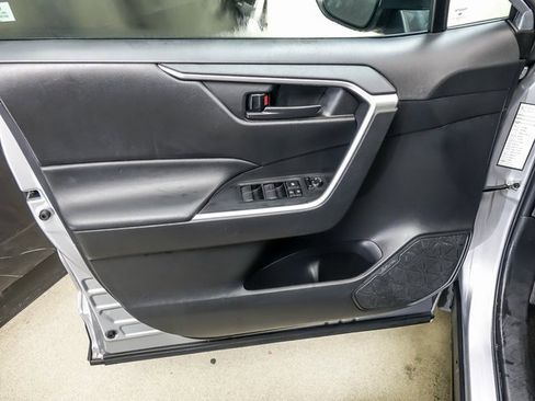 Used 2024 Toyota RAV4 LE image 16