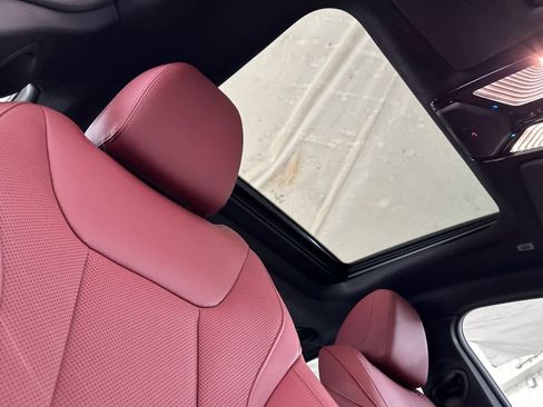 Used 2025 BMW i4 xDrive40i w/ Premium Package image 16