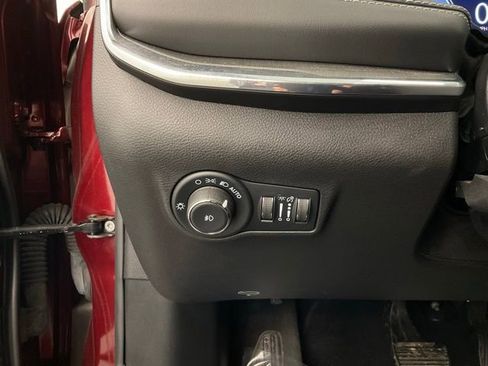 Used 2022 Jeep Compass High Altitude AWD/4WD image 14