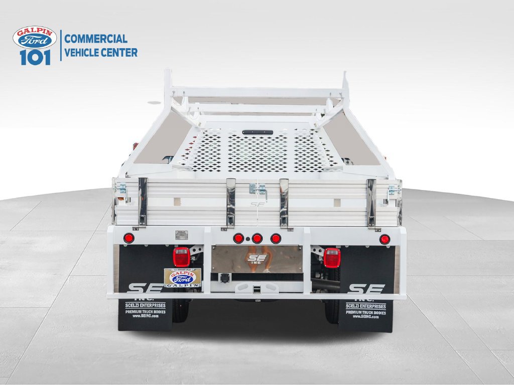 New 2025 Ford F550 2WD Regular Cab Super Duty image 5