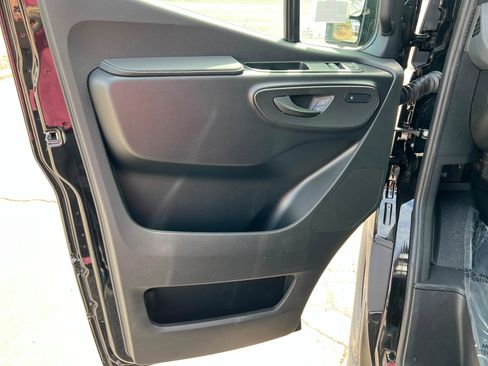 New 2026 Mercedes-Benz Sprinter 2500 image 14