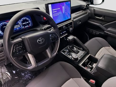 Used 2024 Toyota Tacoma TRD Off-Road AWD/4WD image 7
