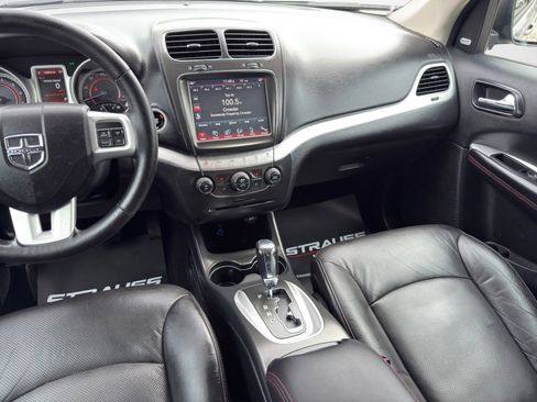 Used 2018 Dodge Journey GT image 21