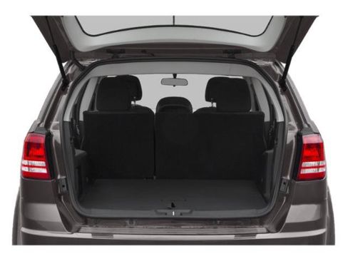 Used 2020 Dodge Journey SE w/ SE Popular Equipment Group image 15