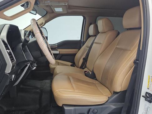 Used 2022 Ford F250 Lariat w/ Lariat Value Package AWD/4WD image 6