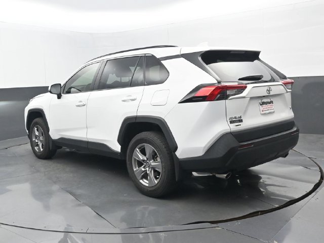 Used 2024 Toyota RAV4 XLE w/ Convenience Package FWD image 3
