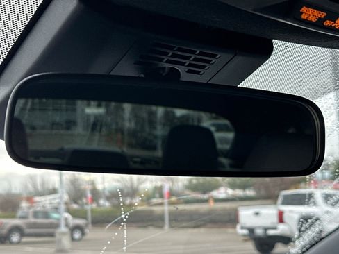 Used 2024 Toyota Corolla SE image 25