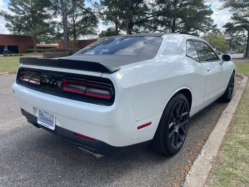 Used 2017 Dodge Challenger T/A image 5
