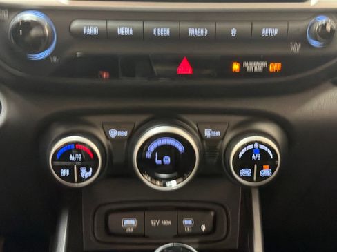 New 2026 Hyundai Venue SEL FWD image 16
