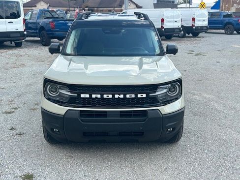 New 2025 Ford Bronco Sport Outer Banks w/ Outer Banks Tech Package+ image 4