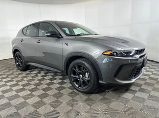 Used 2024 Dodge Hornet R/T w/ R/T Blacktop Package video 2