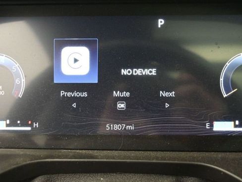 Used 2022 Jeep Grand Cherokee L Limited w/ Luxury Tech Group II image 33