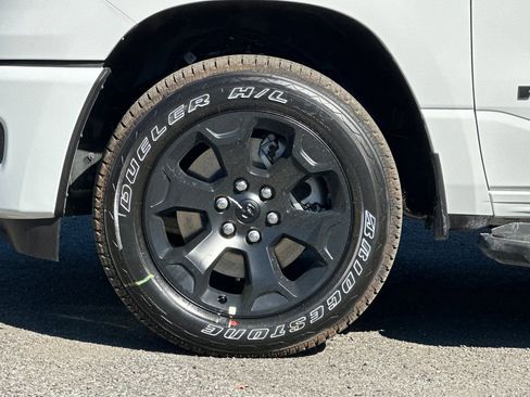 New 2026 RAM 1500 Express image 23