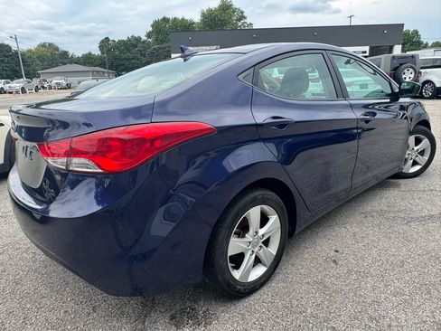 Used 2013 Hyundai Elantra GLS w/ Preferred Pkg FWD image 7