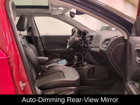 Used 2021 Jeep Compass Latitude w/ Sun and Sound Group image 11