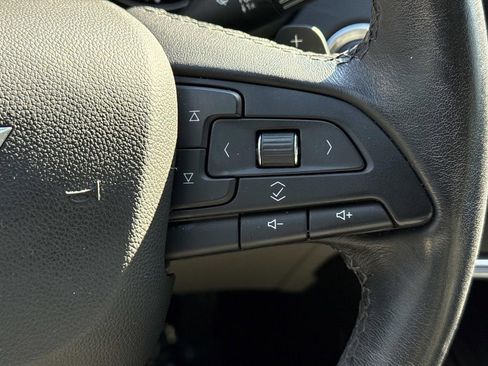 Used 2019 Cadillac XT4 Premium Luxury w/ Cold Weather Package image 32