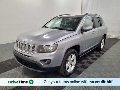 Used 2015 Jeep Compass Latitude AWD/4WD image 1