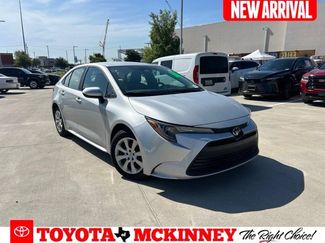 Used 2026 Toyota Corolla LE FWD video 1