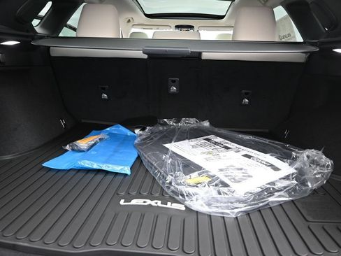 New 2026 Lexus RX 350 FWD image 16