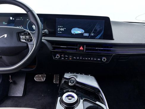 Used 2023 Kia EV6 GT-Line w/ GT-Line White Seat Package image 9