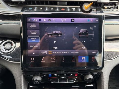 Certified 2022 Jeep Grand Cherokee Trailhawk AWD/4WD image 95